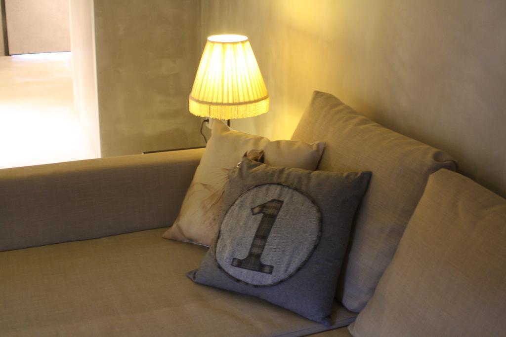 N1 Hostel Apartments And Suites Santarem Ruang foto