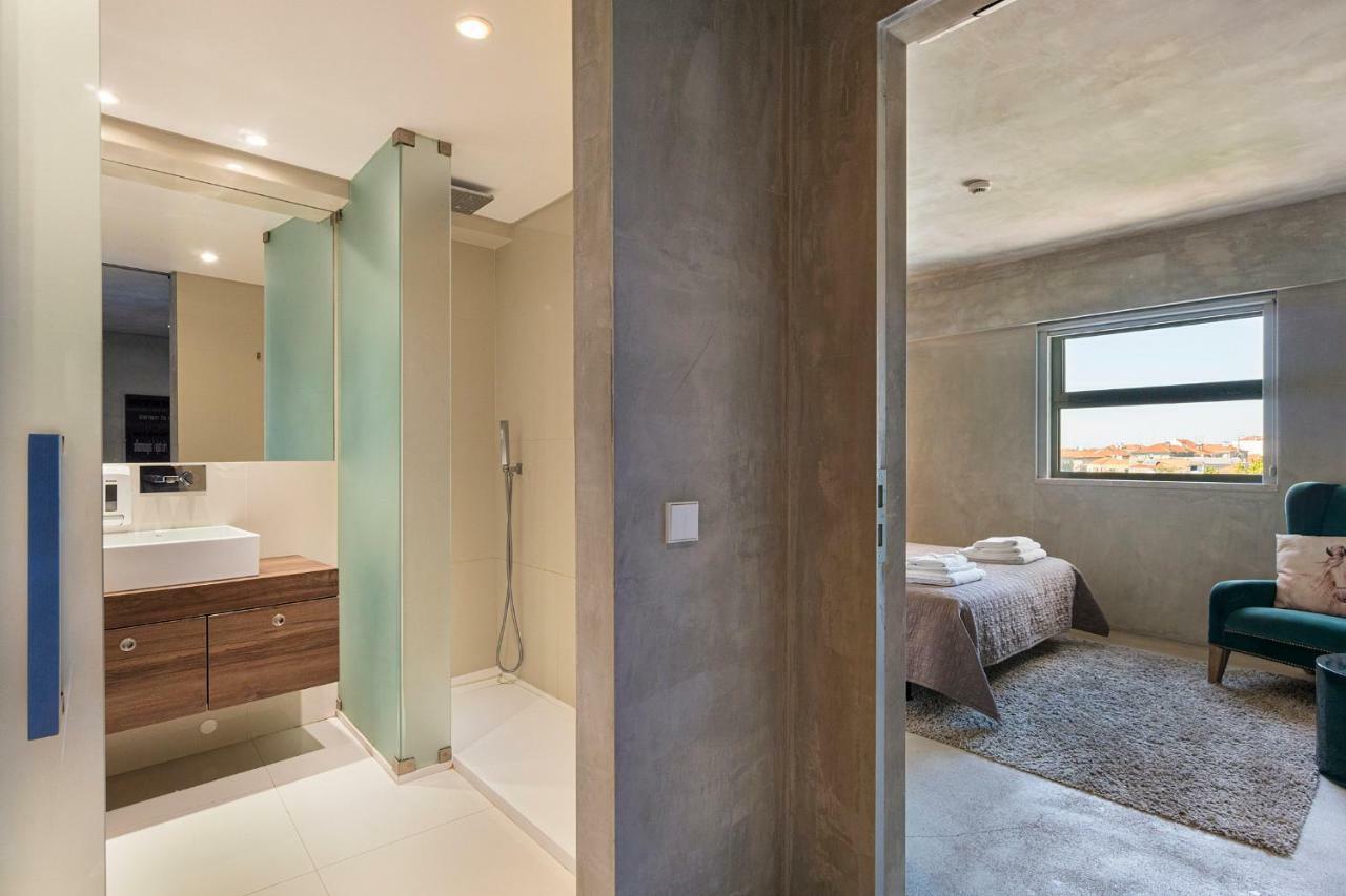 N1 Hostel Apartments And Suites Santarem Bagian luar foto