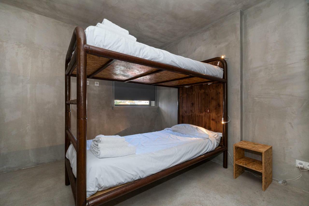 N1 Hostel Apartments And Suites Santarem Bagian luar foto