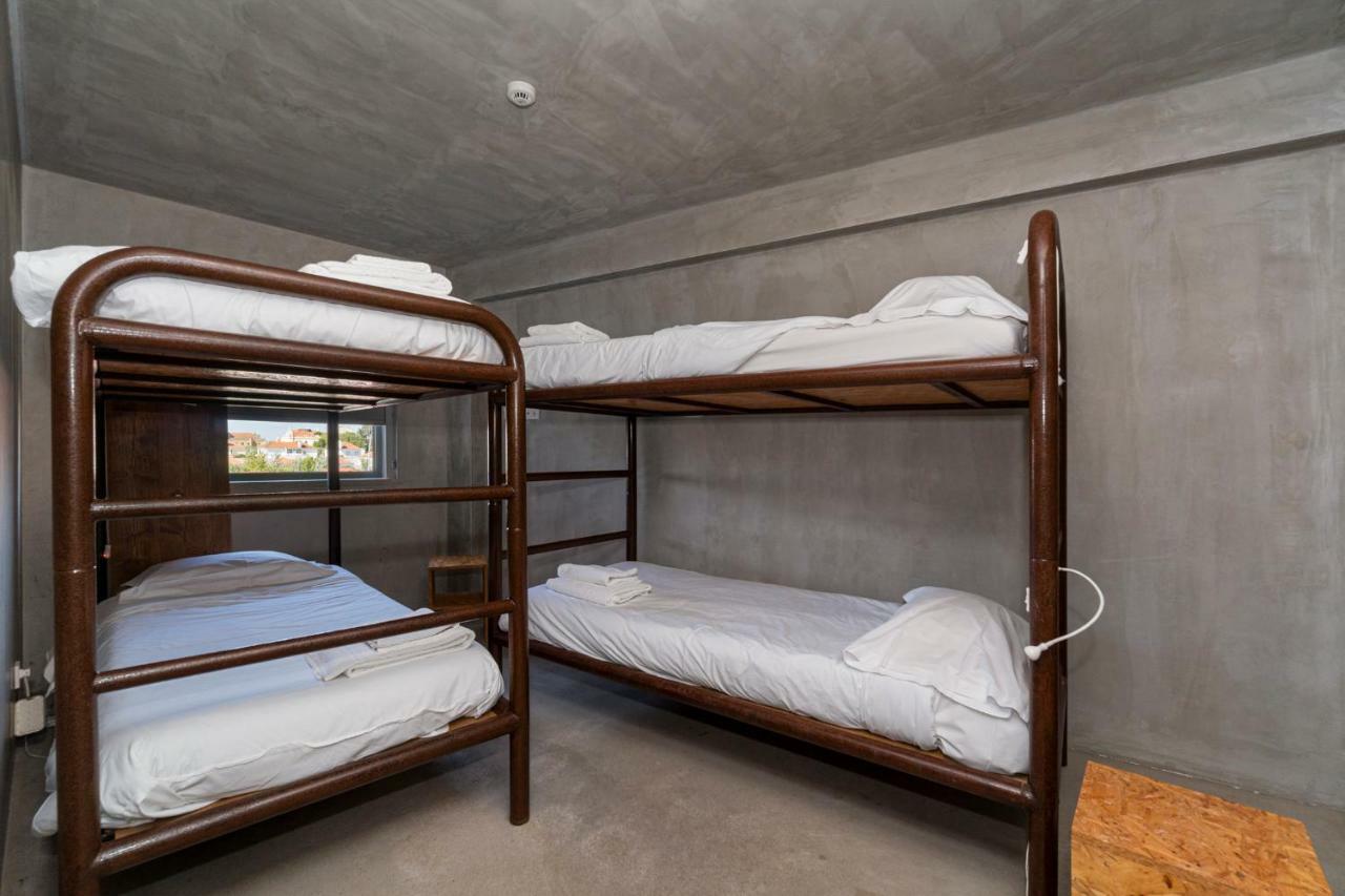 N1 Hostel Apartments And Suites Santarem Bagian luar foto
